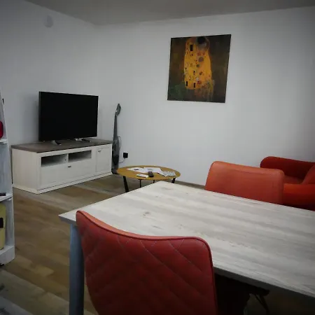 Vista Apartma شقة